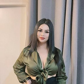 Honey escort in Phuket offers Massage érotique services