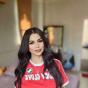 Honey Super-culo escort in Phuket offers Massaggio sensuale su tutto il corpo services