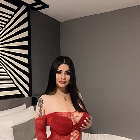 Honey Super-culo escort in Phuket offers Massaggio sensuale su tutto il corpo services