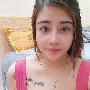Sam escort in Singapore City offers 69 Position services