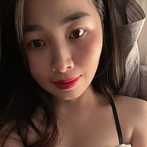 Cherry escort in Ho Chi Minh offers Massaggio erotico services