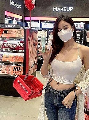 Cristina Studentessa Al College escort in Singapore City offers Pompino senza preservativo services