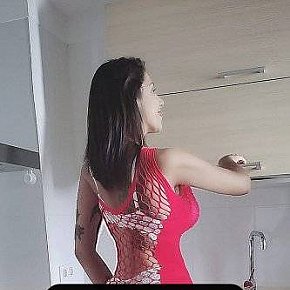 Sasha Mûre escort in Hamburg offers Douche dorée (donneur) services