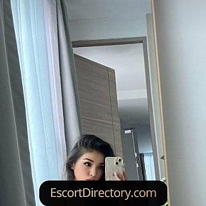Yen escort in  offers Position 69 services