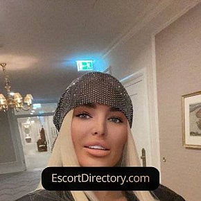 Jasmyn Vip Escort escort in Hamburg offers DUO services