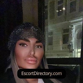 Jasmyn Vip Escort escort in Hamburg offers Dildo/sex toys services