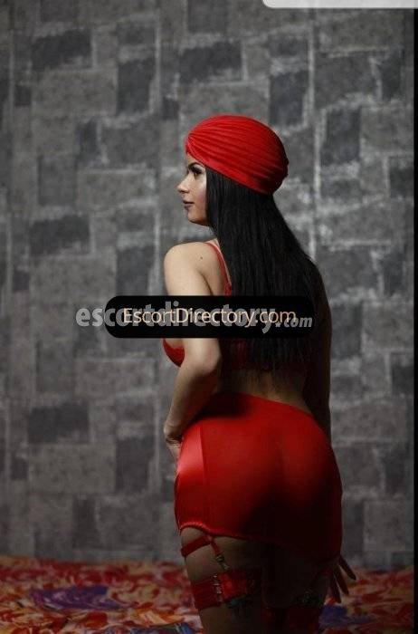 Miaglory escort in Bucharest offers Blowjob without Condom services
