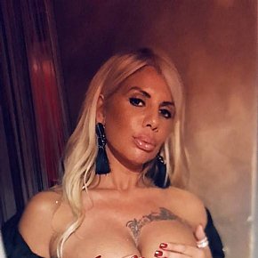 Vickie13800 Ocasional escort in Marseille offers Besar si hay buena química
 services