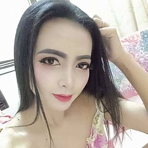 Lana escort in Muscat offers Cumshot on body (COB) services