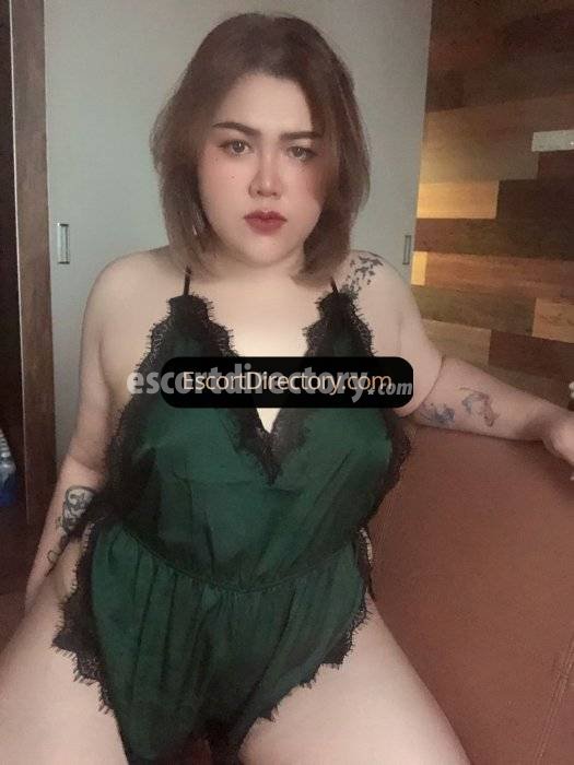 Mikky escort in  offers Submissão services