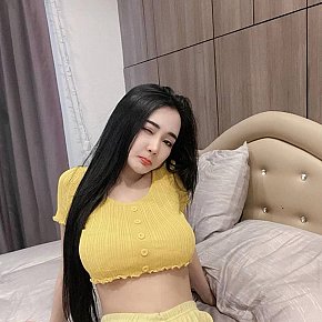 Lily escort in Singapore City offers Full Body Sensual Massage services