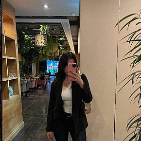 Tania Studentessa Al College escort in Warsaw offers 69 Position services