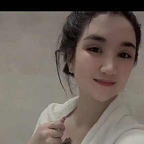 Ngan escort in Salalah  offers Erotic massage services