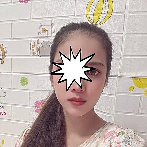 Hebe escort in  offers Lécher l'anus (actif) services