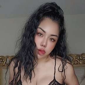 Janissa Reif escort in 