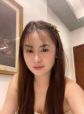 Jelsey Vip Escort escort in Manila offers Mamada con condón
 services