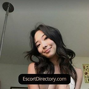 Emma Vip Escort escort in  offers Mamada sin condón tragando
 services