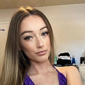 Lisa Menue escort in  offers Sex cam services
