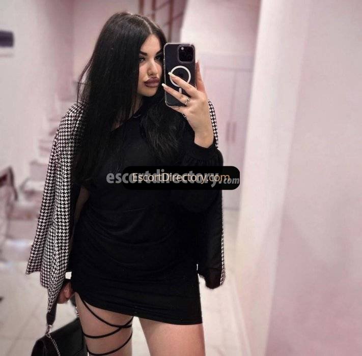 Anastasia Vip Escort escort in Prague offers Masturbation services