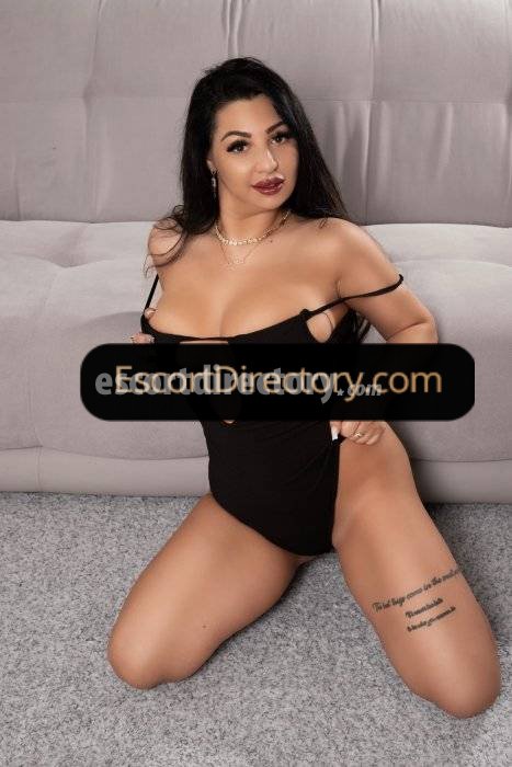 Jessica Superpeituda escort in Dublin offers Masturbação services