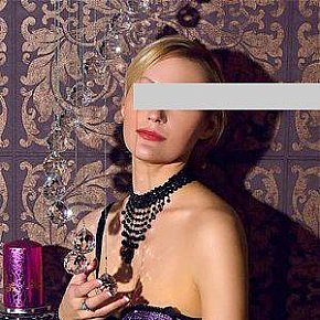 Simone Mature escort in Munich offers Dildo Play/Toys services