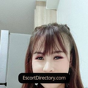 Elsavn escort in Manama offers Foot Fetish services