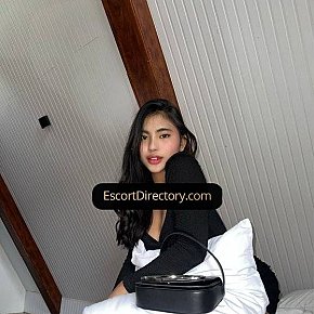 Luz Vip Escort escort in Manila offers Foto private services