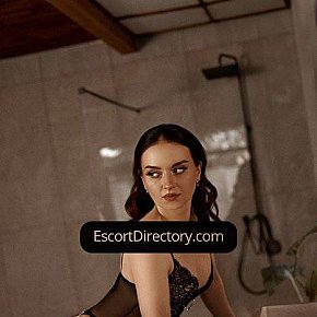 Hana Vip Escort escort in  offers Fußfetisch services