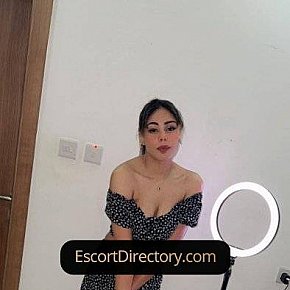 Wedad Vip Escort escort in Muscat offers Mamada sin condón
 services