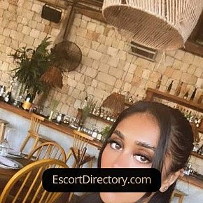 Faye Vip Escort escort in Dubai offers Private Photos services