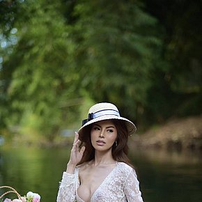 Lady-Oishi Vip Escort escort in Tel Aviv offers Girlfriend Experience (GFE) services