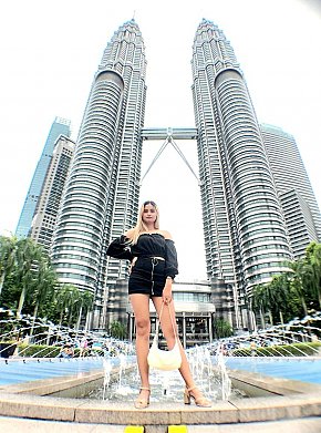 Bella escort in Kuta Bali offers BDSM services