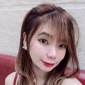 Celine escort in Manila offers Experiencia de Novia (GFE)
 services