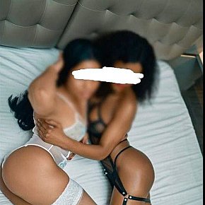 Taylor-et-Kayla Student(in) escort in  offers Dildo / Spielzeuge services