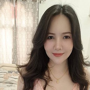 Anya escort in  offers Masaj Senzual Integral services