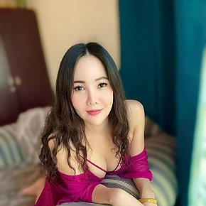 Anya escort in Muscat offers Full Body Sensual Massage services