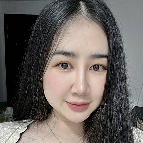 IDeer escort in Muscat offers Massaggio erotico services