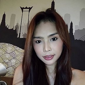 Gina escort in Bangkok offers Sborrata in faccia services
