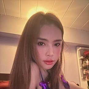 Gina escort in Bangkok offers Rimming (passivo) services