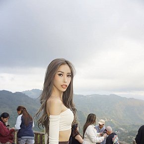 Angela Ragazza Fitness escort in Singapore City offers Massaggio erotico services