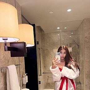 Angela Ragazza Fitness escort in Singapore City offers Massaggio erotico services