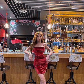 Angela Petite
 escort in Hong Kong offers French Kissing services