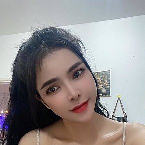 Fanta Matură escort in Ho Chi Minh offers Deep Throat services