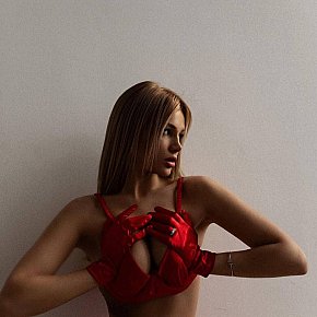 Dorcas4love escort in Vancouver offers Masaje erótico
 services