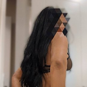 Susi Super Gros Cul escort in Abu Dhabi offers Lécher et sucer les testicules services