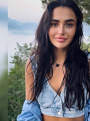 ESFIR Super-culo escort in Paris offers Sesso in posizioni diverse services