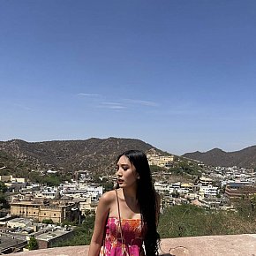 Sofia-Kang Pequeña Y Delgada escort in Manila offers Sexo en diferentes posturas
 services