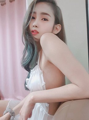 Soei escort in Bangkok offers Masaj erotic services