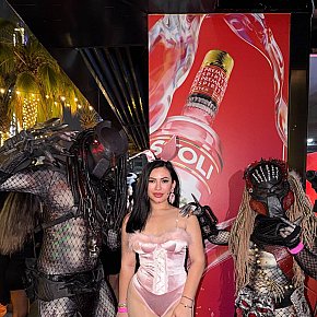 Sophia Tetas Enormes escort in Dubai offers Experiencia de Novia (GFE)
 services