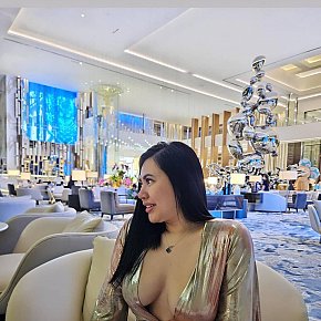 Iskra escort in Dubai offers Girlfriend Experience(GFE) services